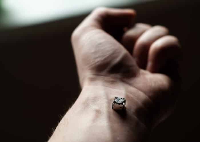 Detection de micro et caméra espion Groupe prometheus